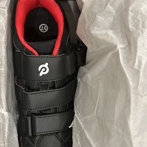 Peleton cycling shoes